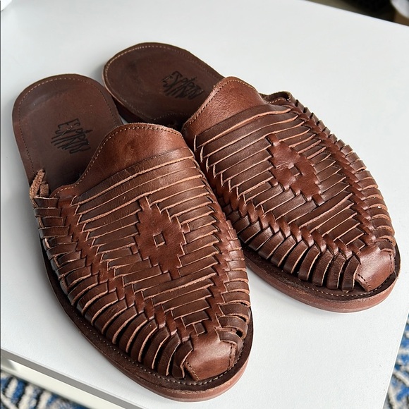 Esprit Shoes - Espiritu Brown Leather Huarache Slip-on Women’s Size 9